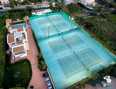 Fernantez Tennis Academy